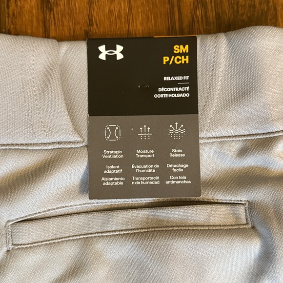 NWT!  Men’s UA men’s  Gray baseball Pants with Navy stripe, size small - Picture 5 of 7